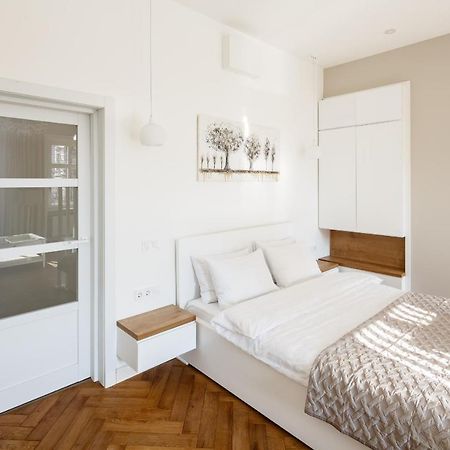 Palace View Apartments - 24 Kopernyka Str. ลวีฟ ภายนอก รูปภาพ