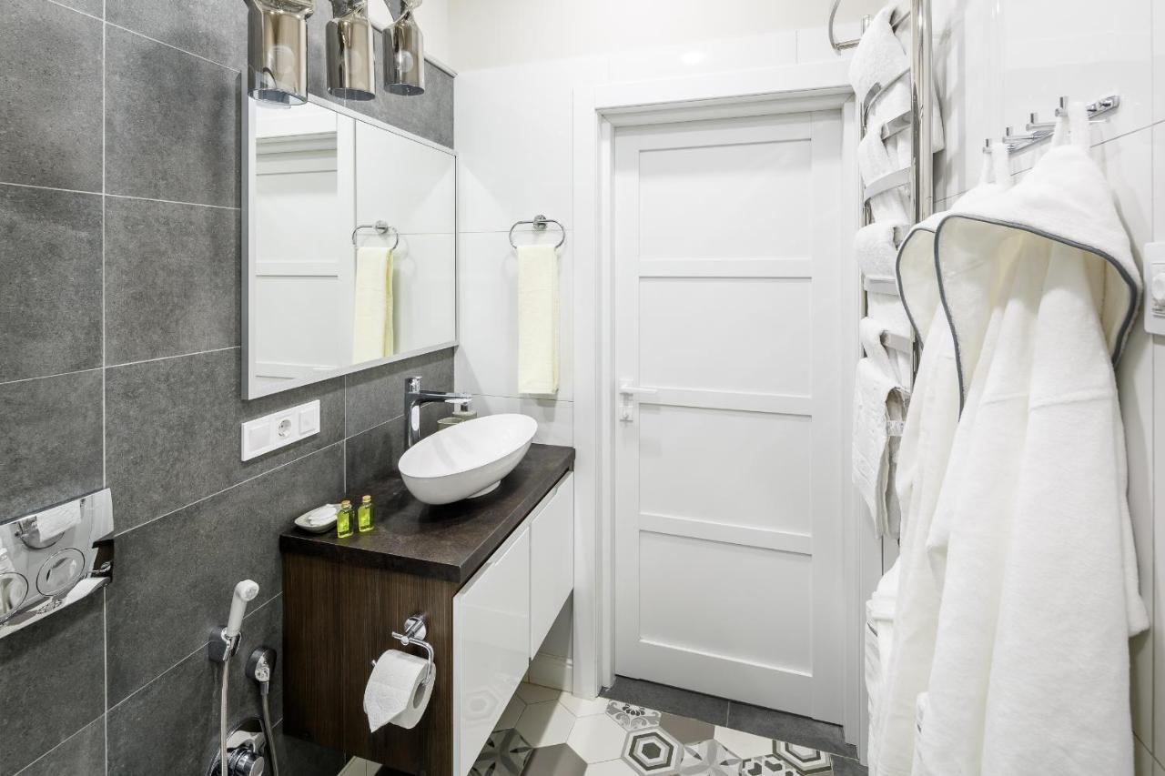 Palace View Apartments - 24 Kopernyka Str. ลวีฟ ภายนอก รูปภาพ