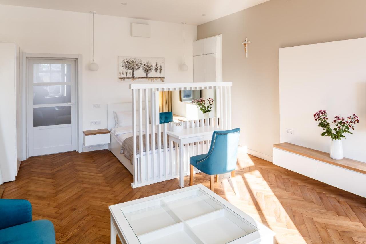Palace View Apartments - 24 Kopernyka Str. ลวีฟ ภายนอก รูปภาพ